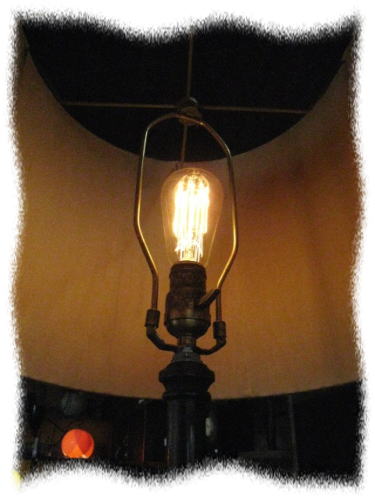 フロアスタンドライト　アンティーク照明 ビンテージ　ランプ