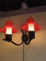 １９６０ｓ日本製ブラケットライト２灯赤　アンティーク照明 ビンテージ　ランプ　福岡 